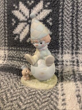 Precious Moments Pastel Clown Figurine with Puppy - White, Cream, Pale Blue